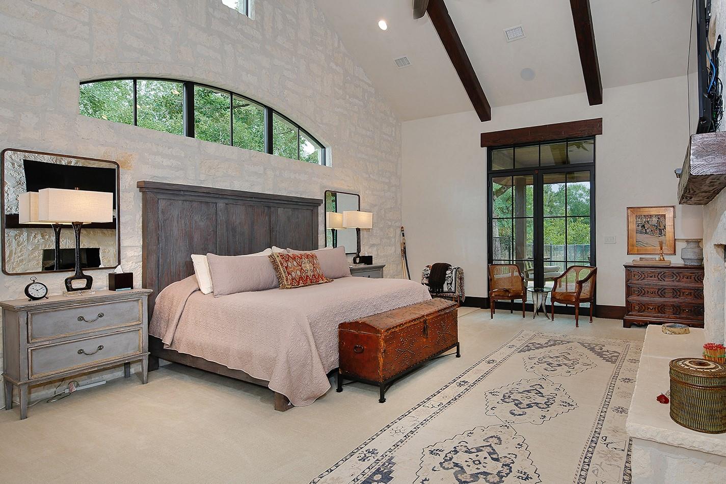 40693 Center Hill Road