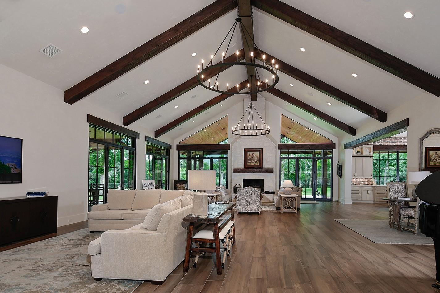 40693 Center Hill Road