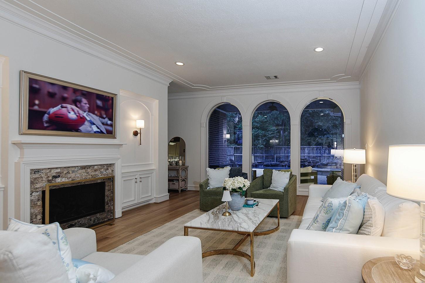 27 Acorn Cluster Court