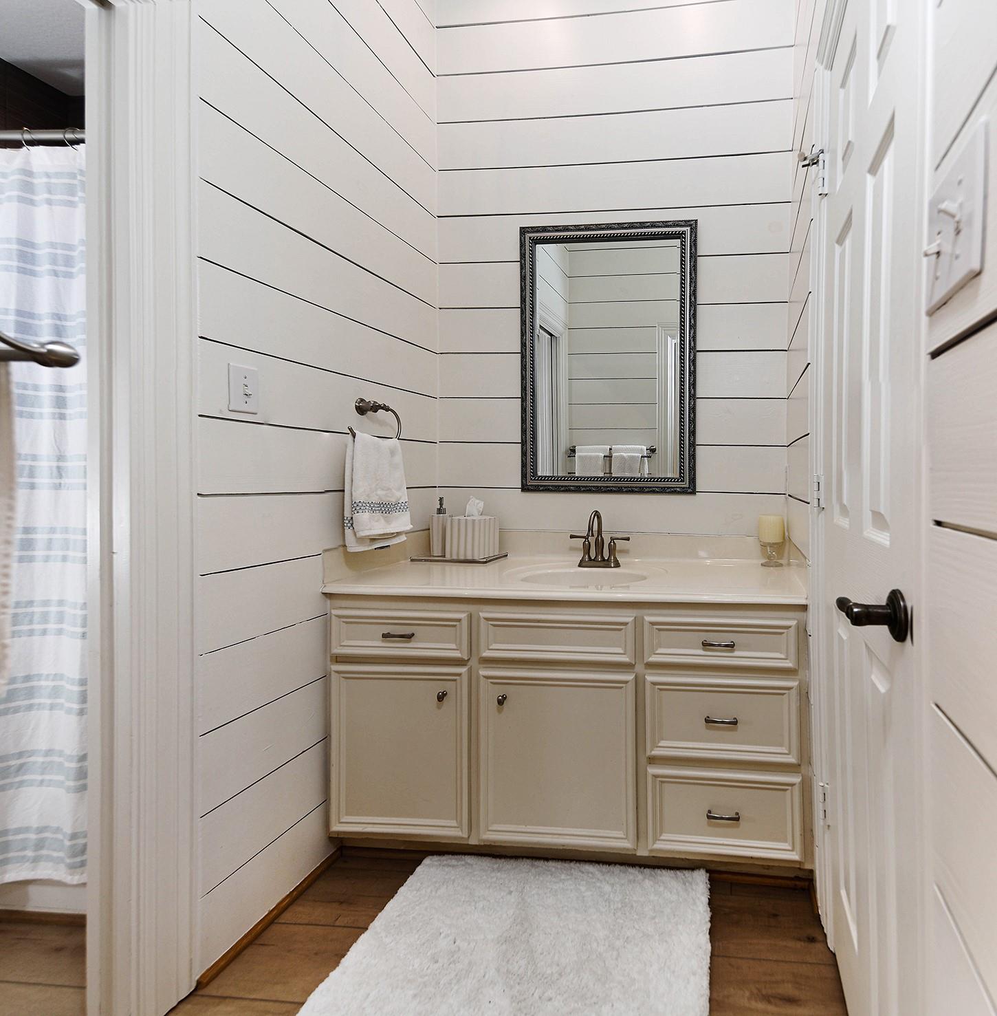 27 Acorn Cluster Court