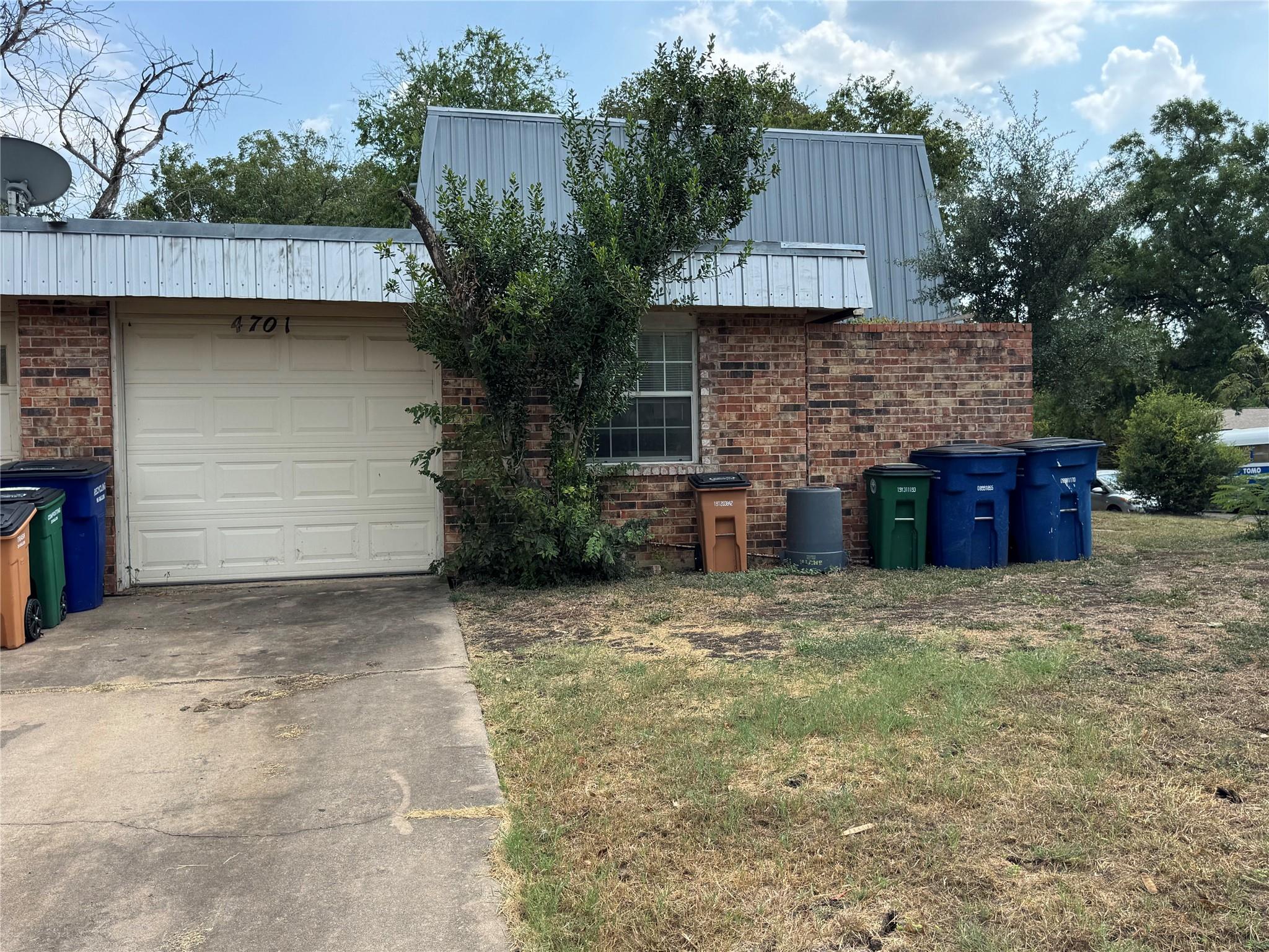 4701 Sagebrush CIR