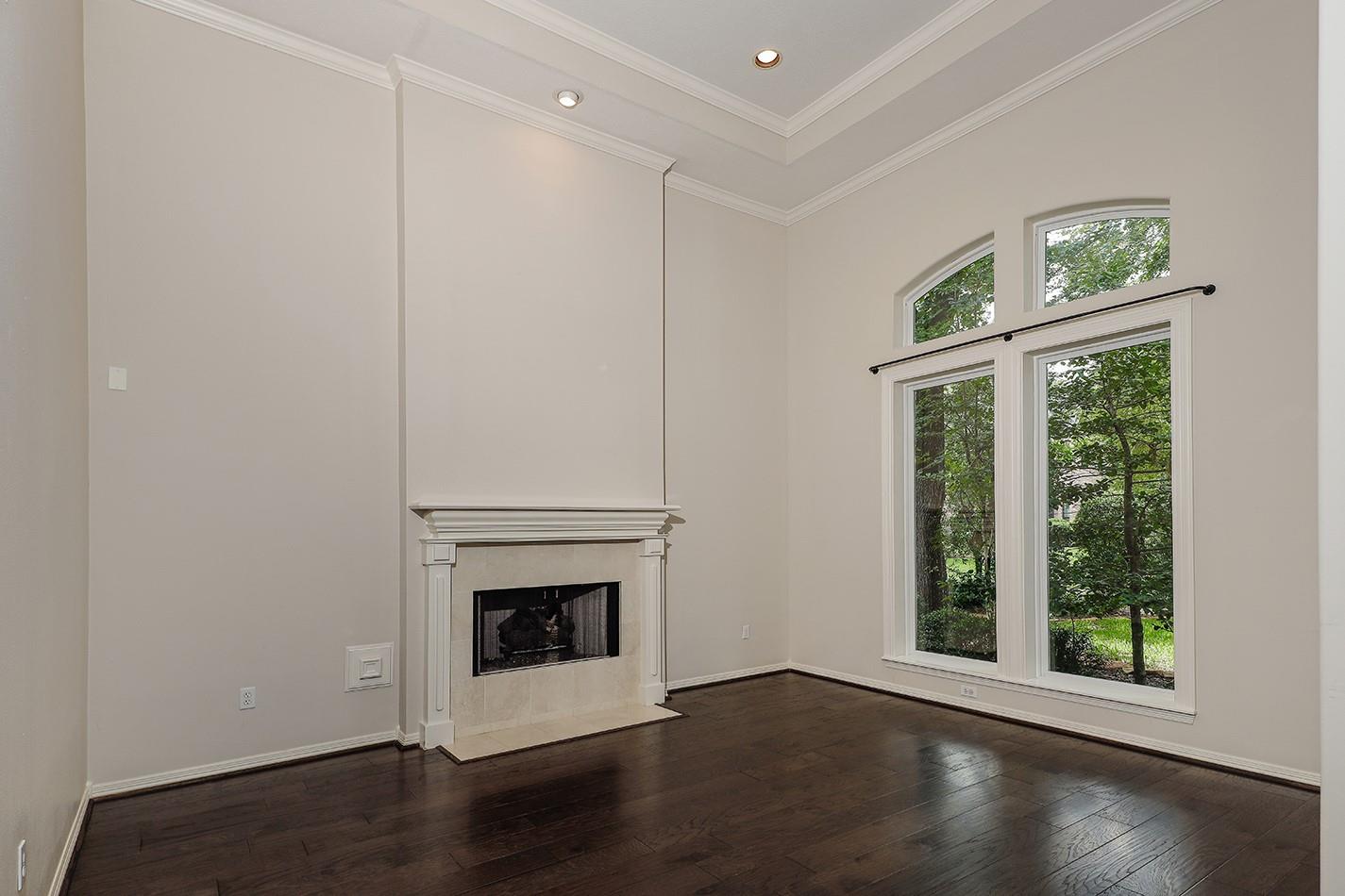 14 Graceful Elm Court