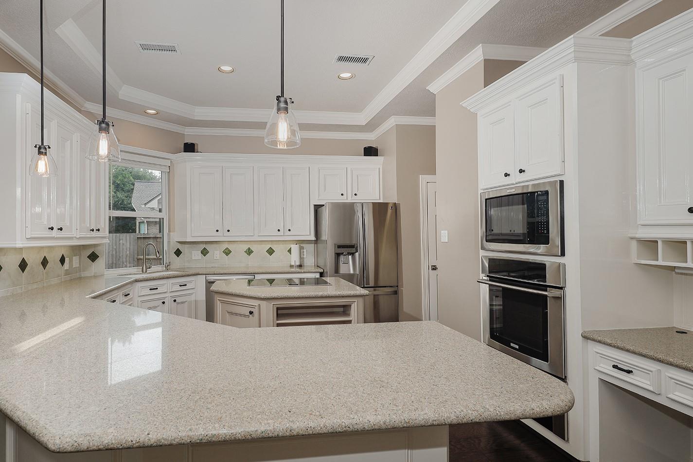 14 Graceful Elm Court