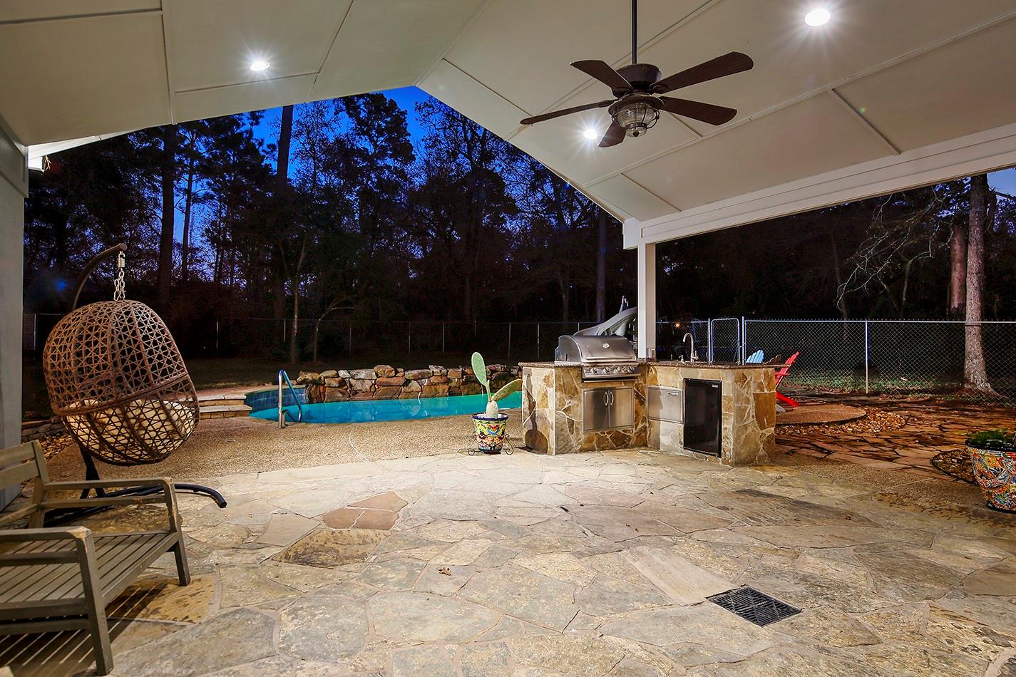 44 Lake Forest Circle