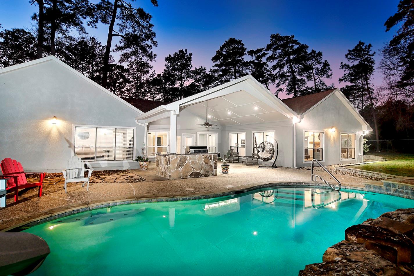 44 Lake Forest Circle