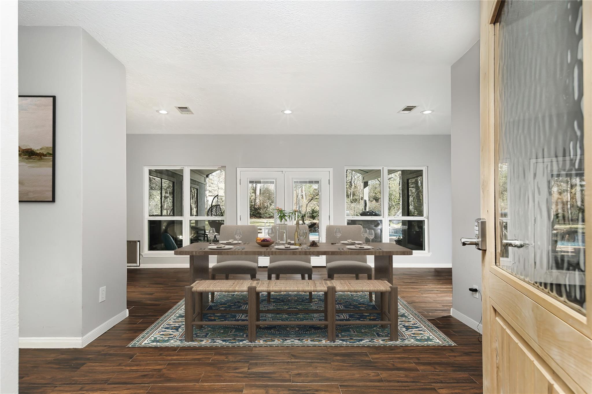 44 Lake Forest Circle