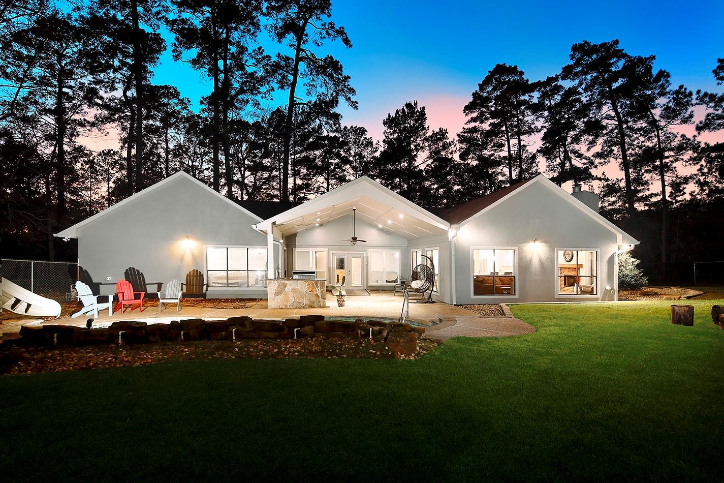 44 Lake Forest Circle