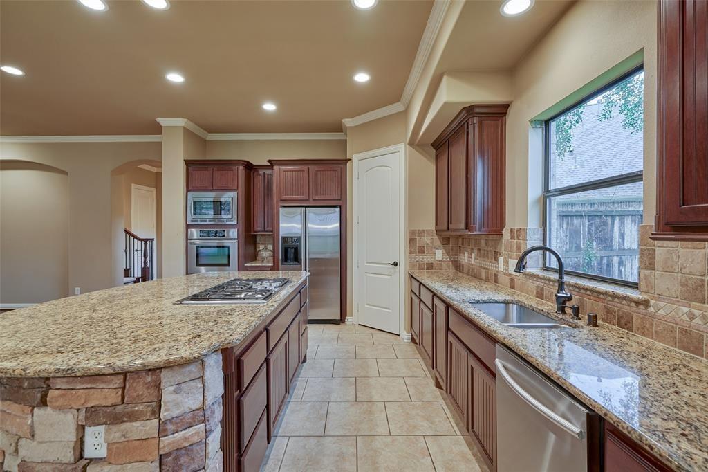 101 E Silverwood Ranch Estate