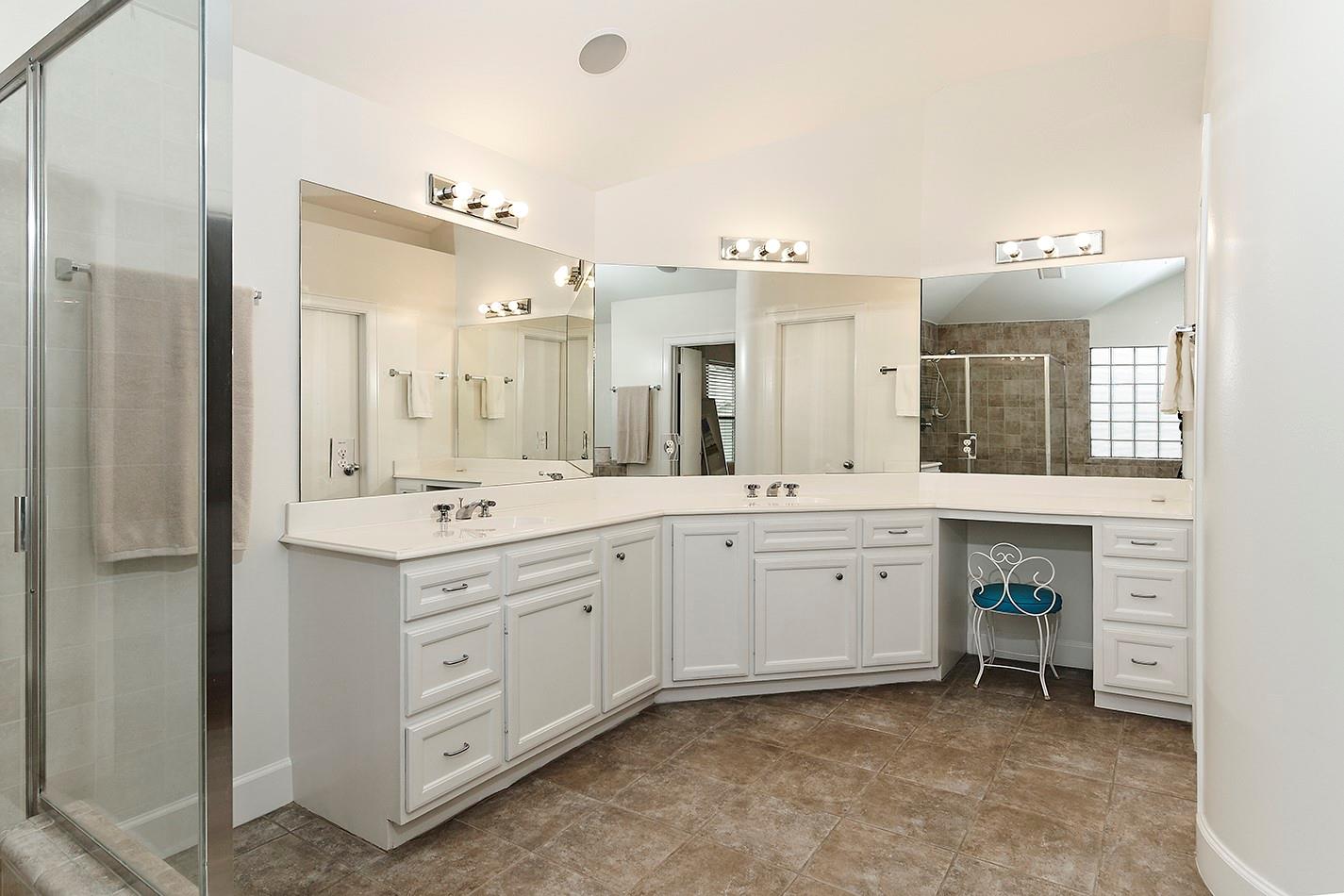 650 Westcross Street # 87