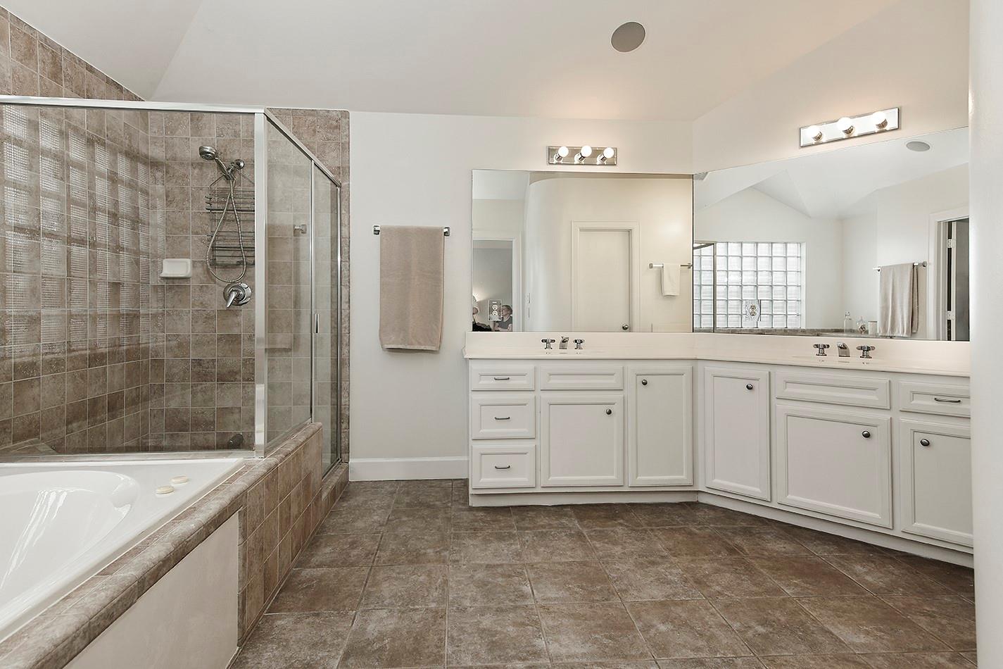 650 Westcross Street # 87