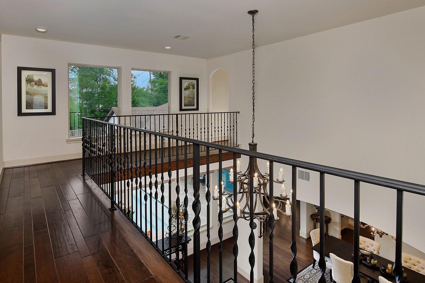 105 Larkhaven Drive