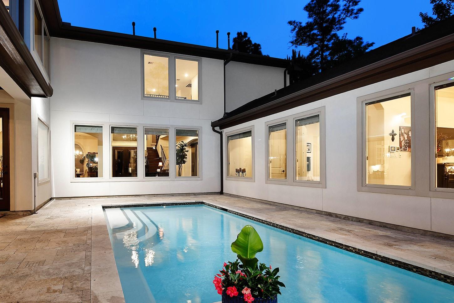 105 Larkhaven Drive