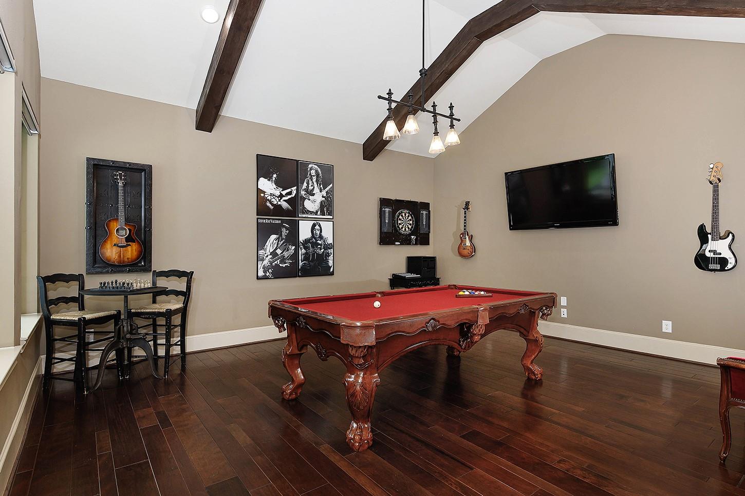 105 Larkhaven Drive