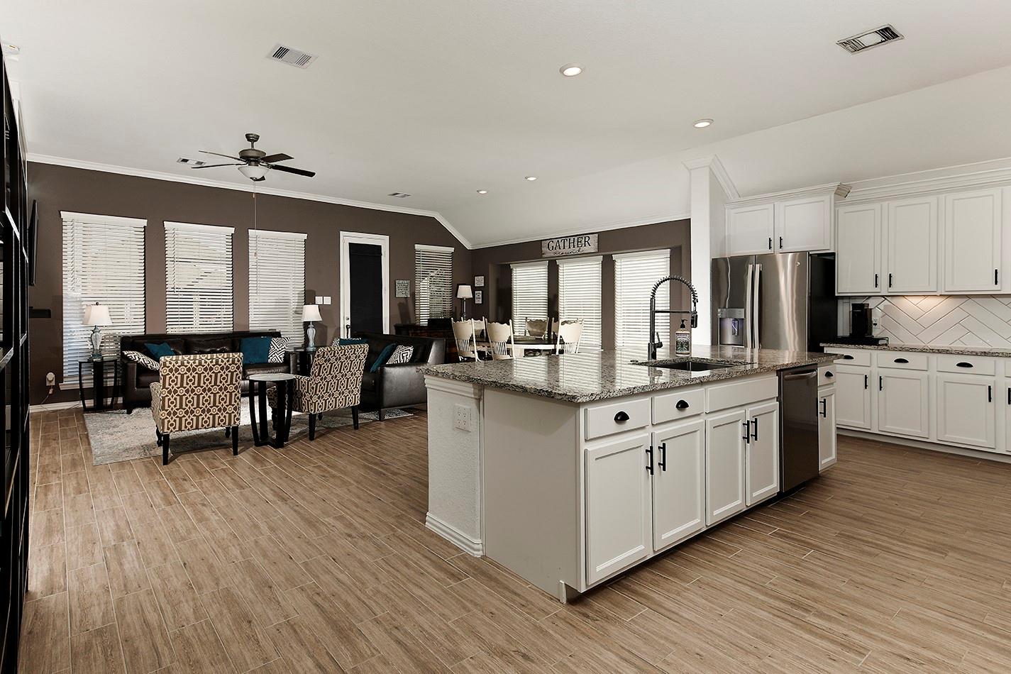 7503 Enchanted Rock Court