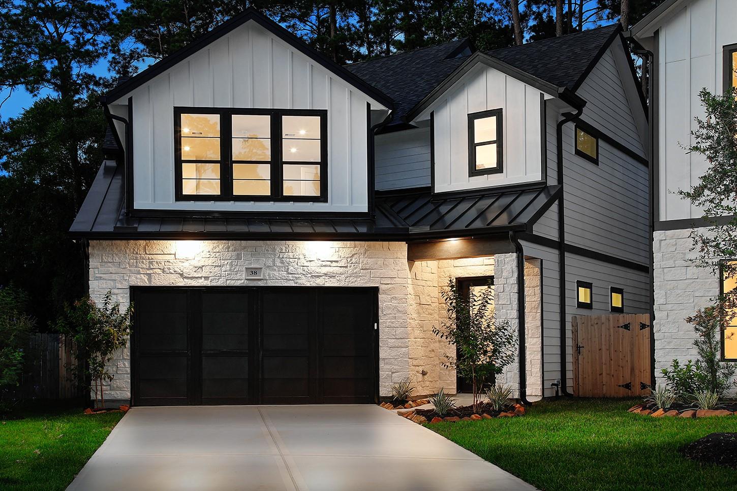 38 Honeycomb Ridge Place
