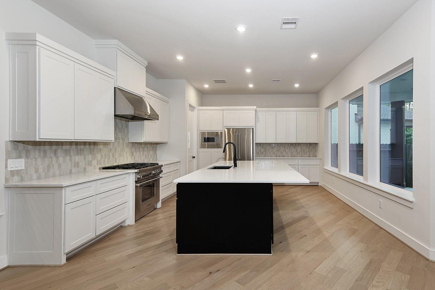38 Honeycomb Ridge Place