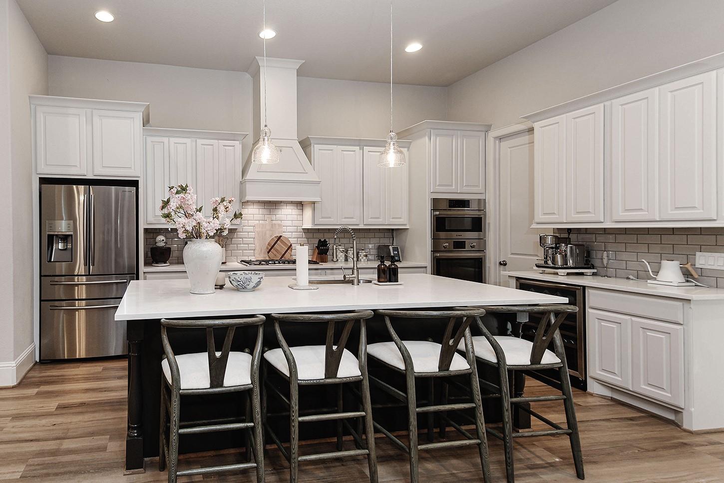 114 Crescent City Drive