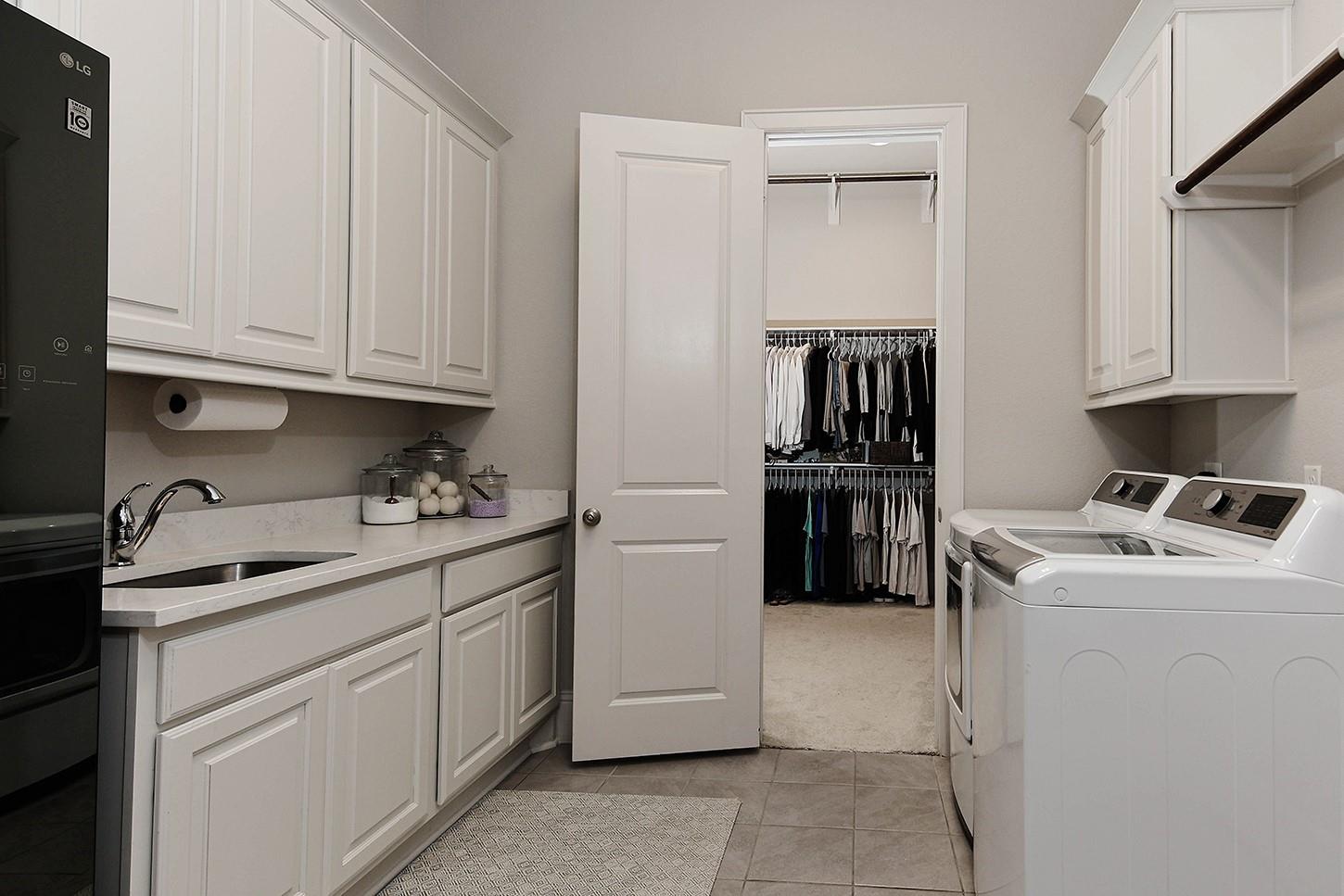 114 Crescent City Drive