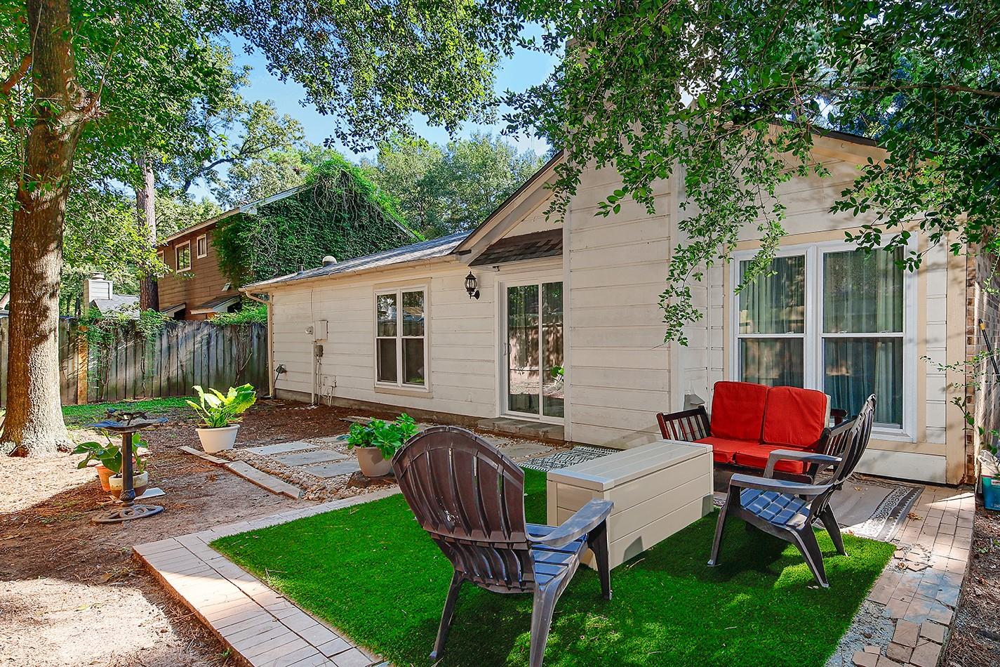 99 N Deerfoot Circle