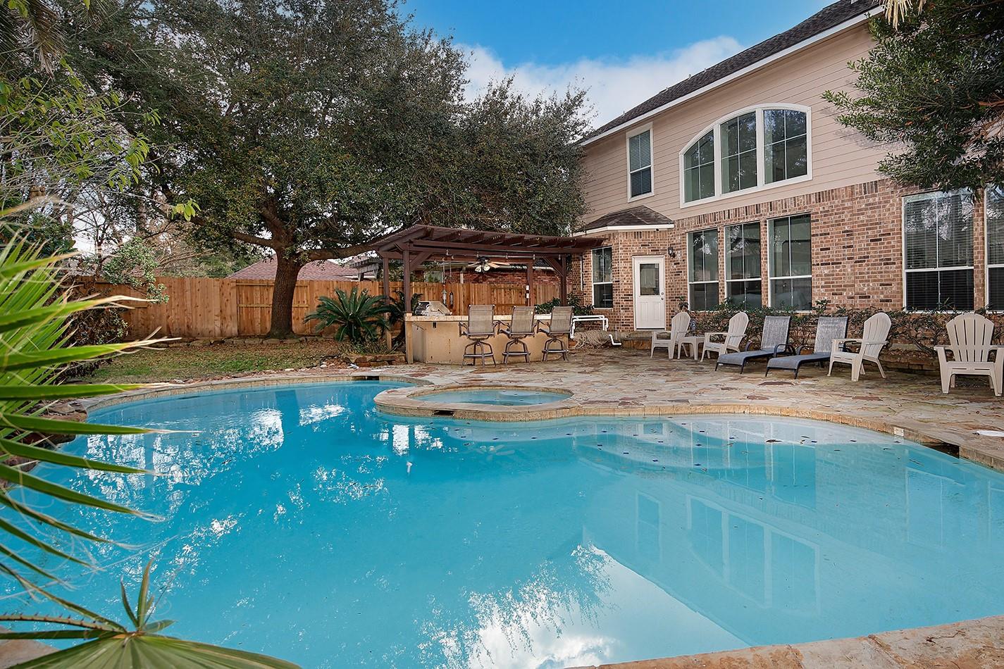 50 N Lansdowne Circle, The Woodlands