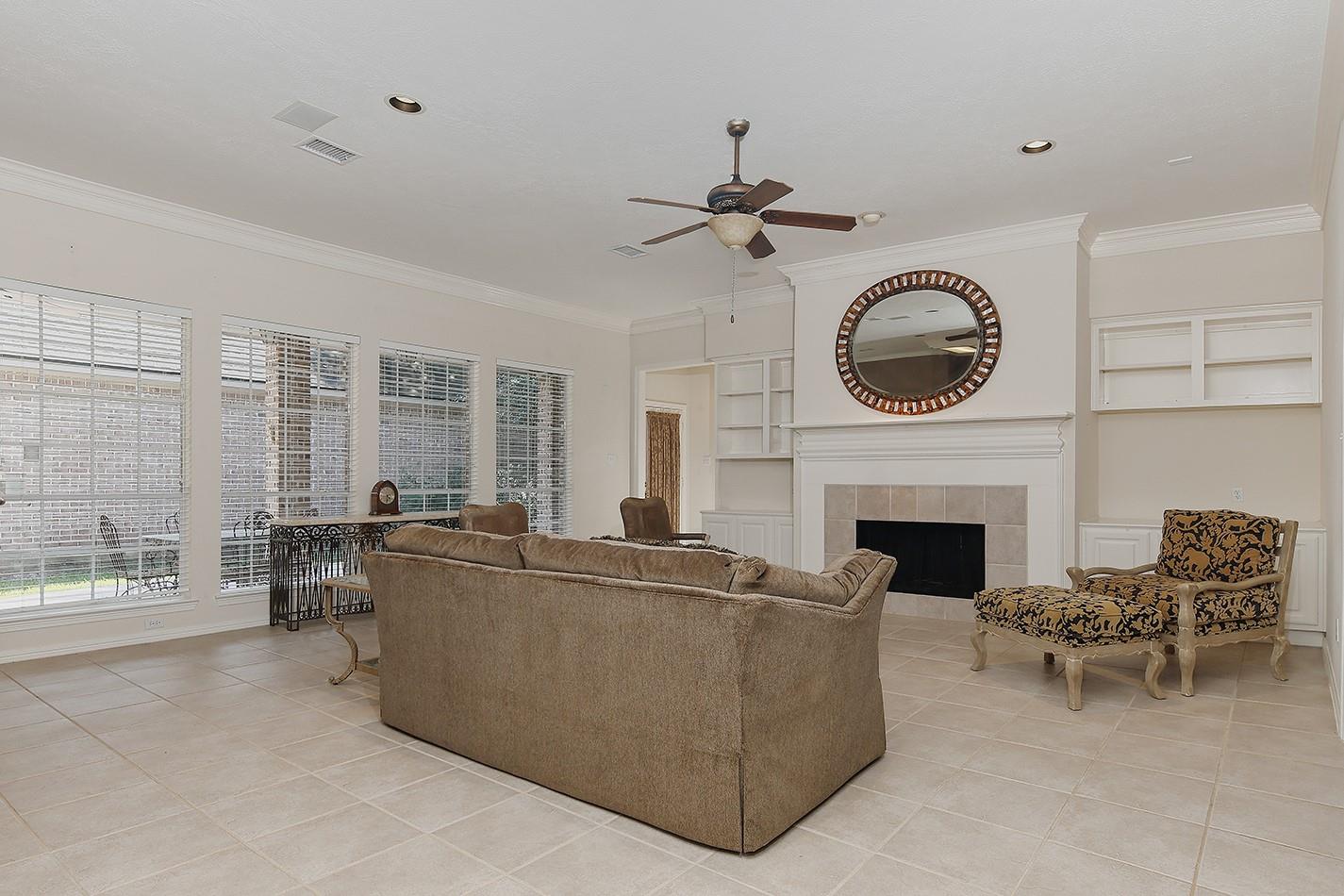 55 W Palmer Bend