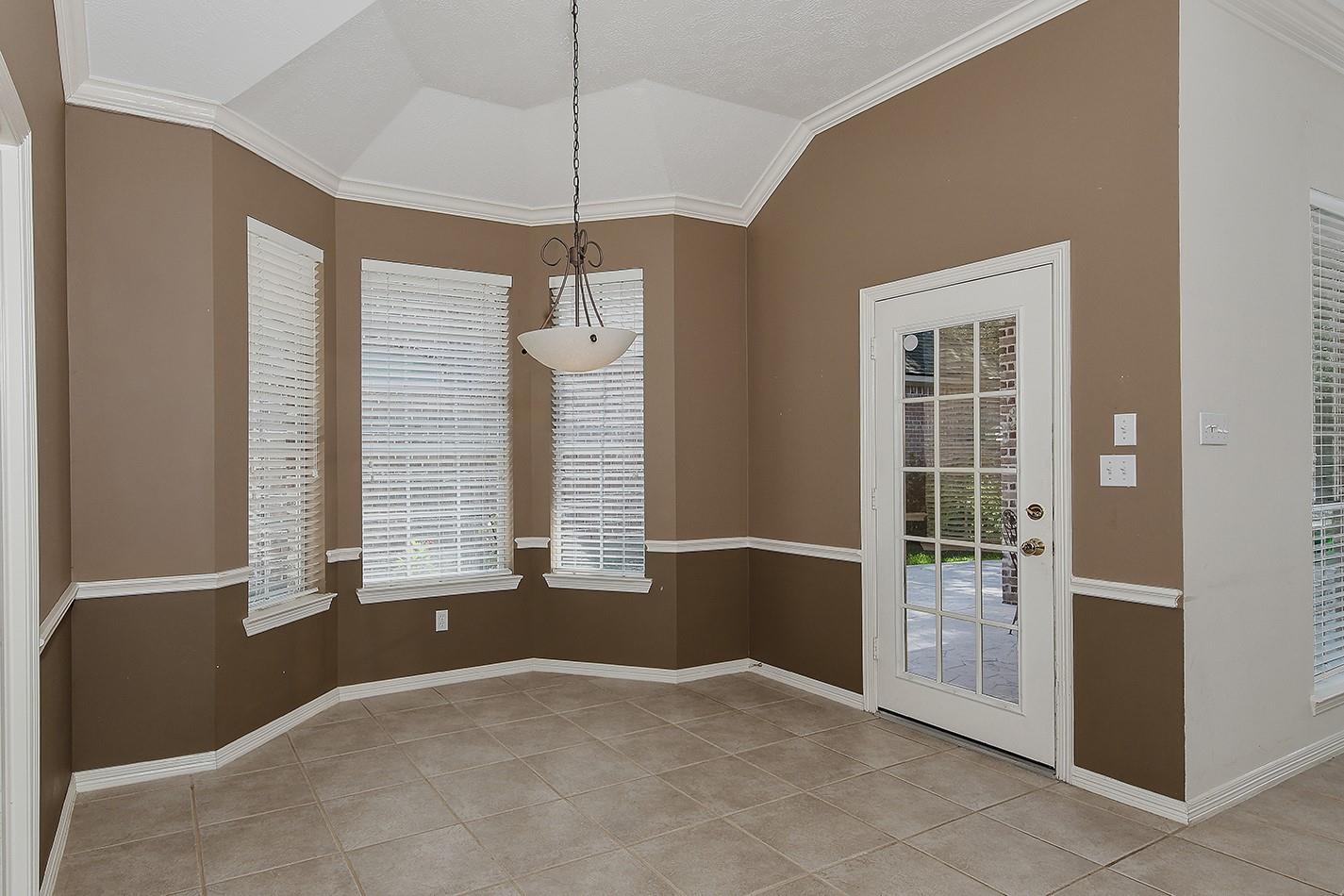 55 W Palmer Bend
