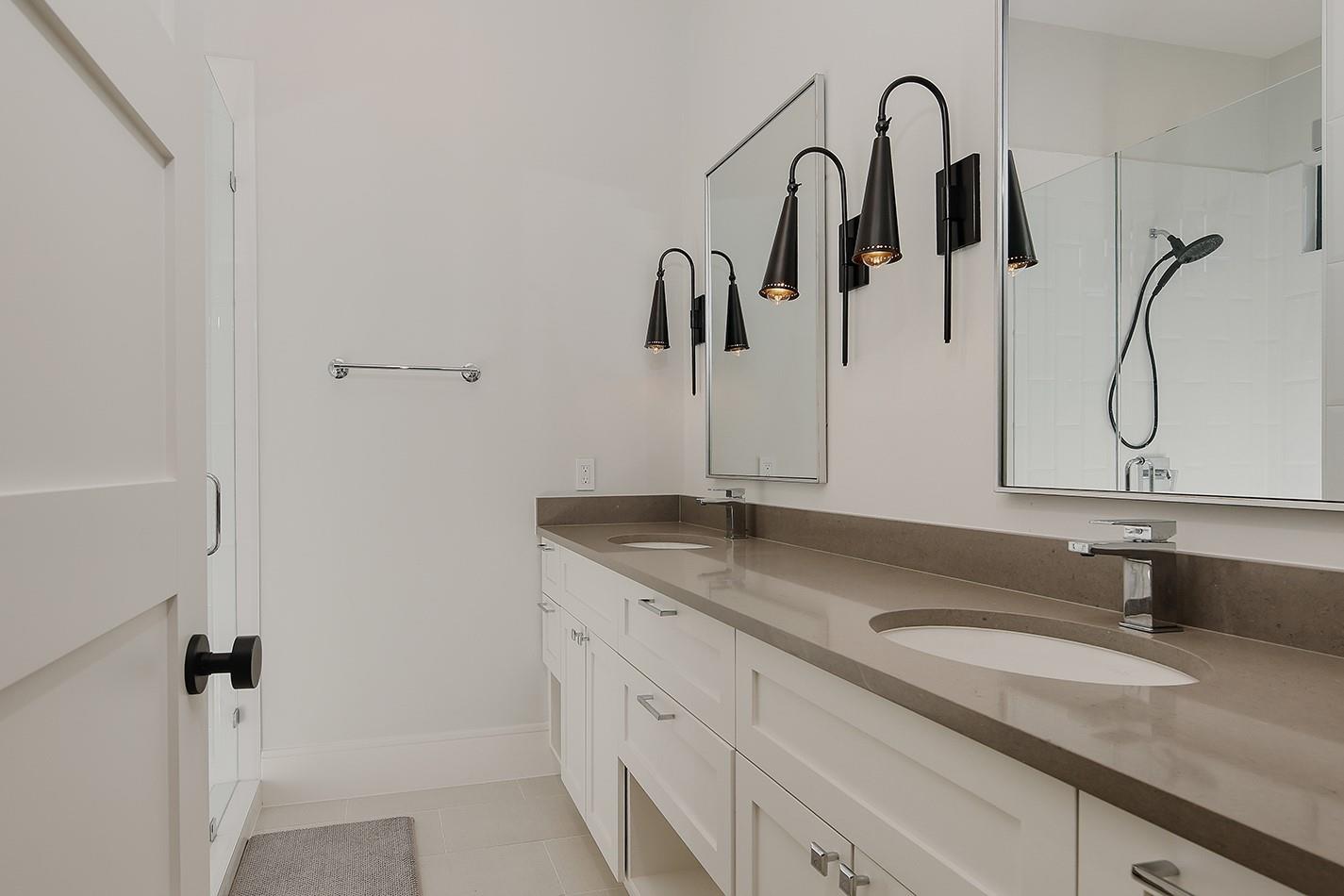 425 N Copa Palm Loop