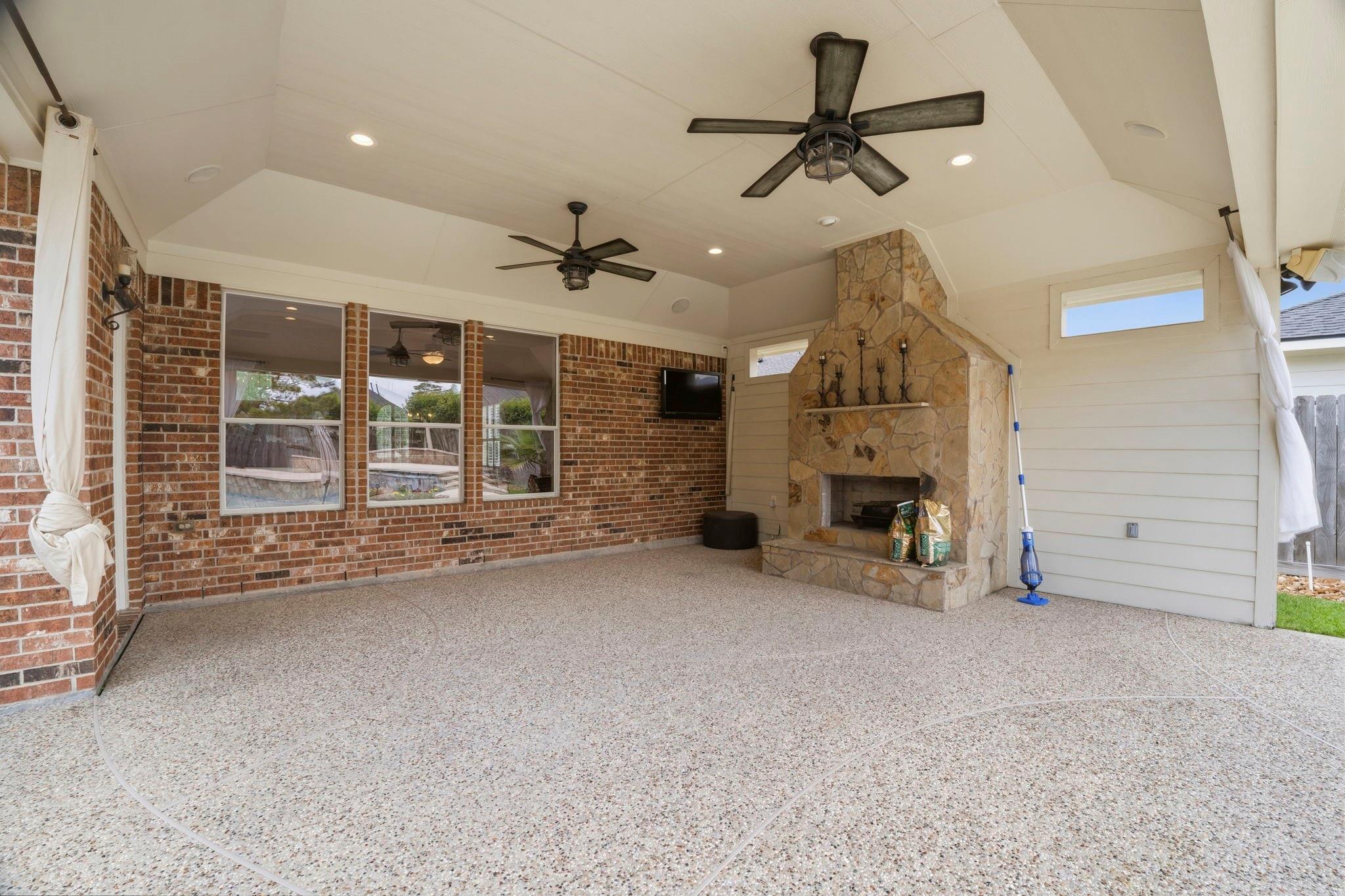 27726 Geneva Hills Lane