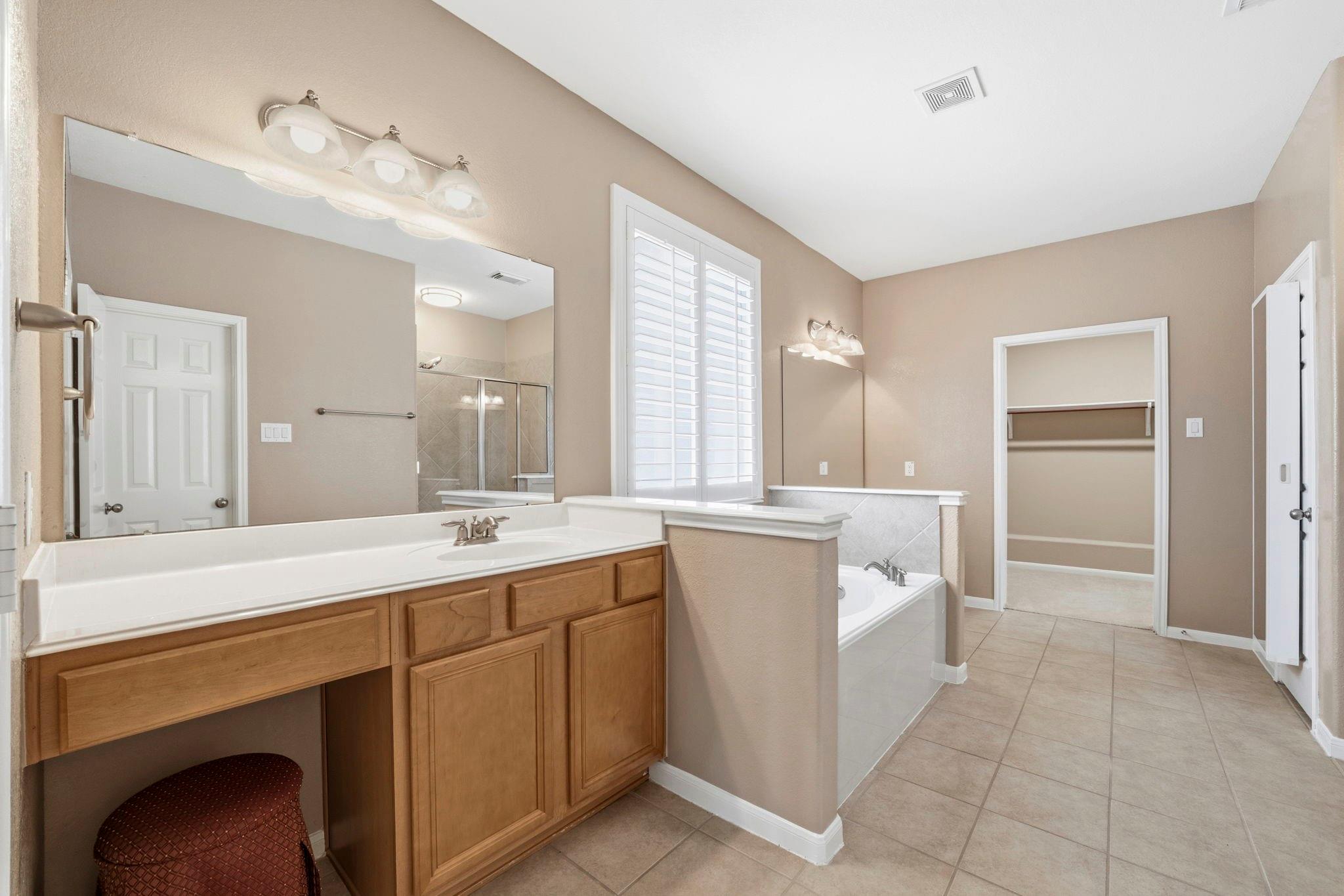 27726 Geneva Hills Lane