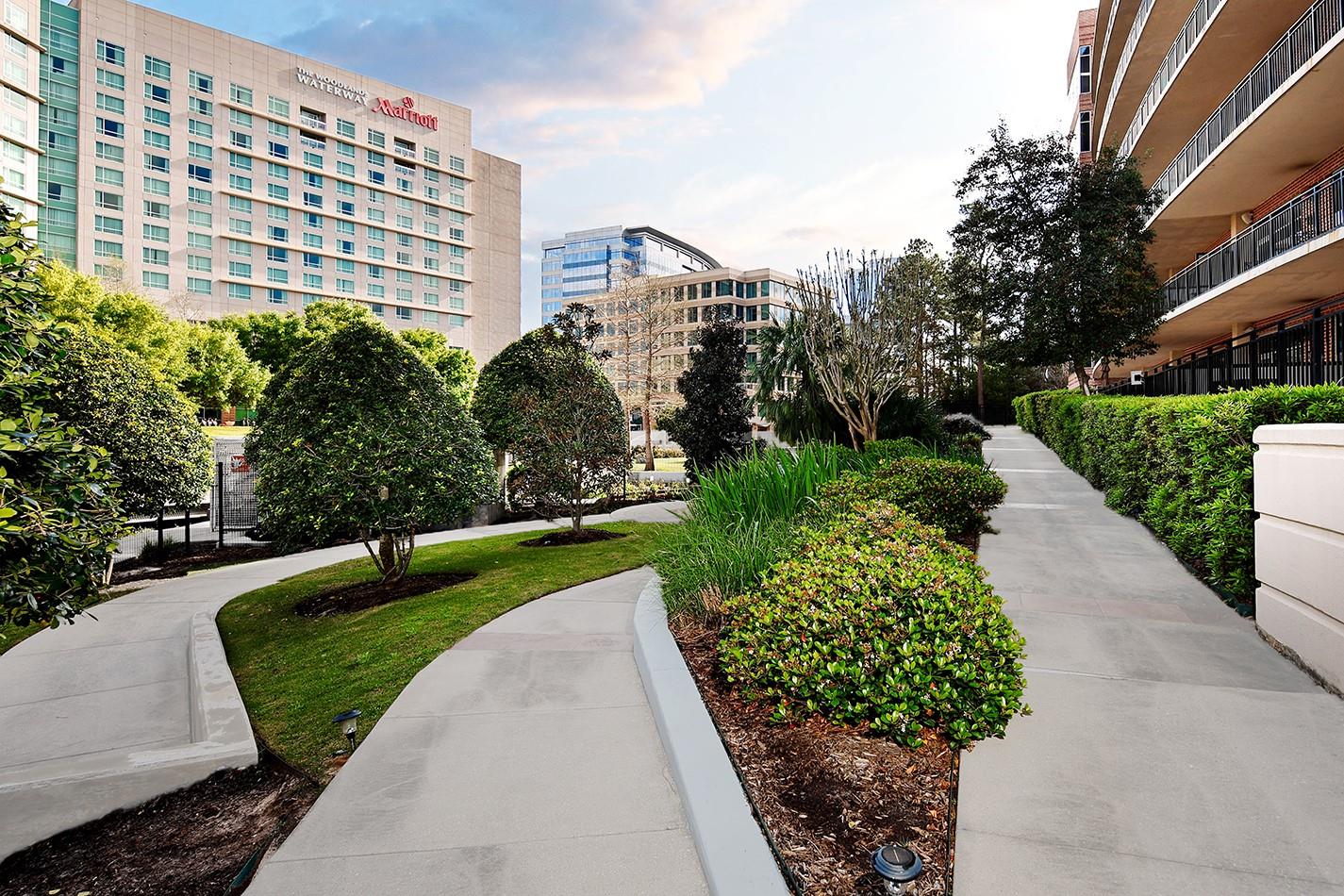 3 Waterway Court # 4D
