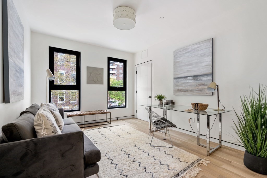 41 Stearns Road Unit: SF