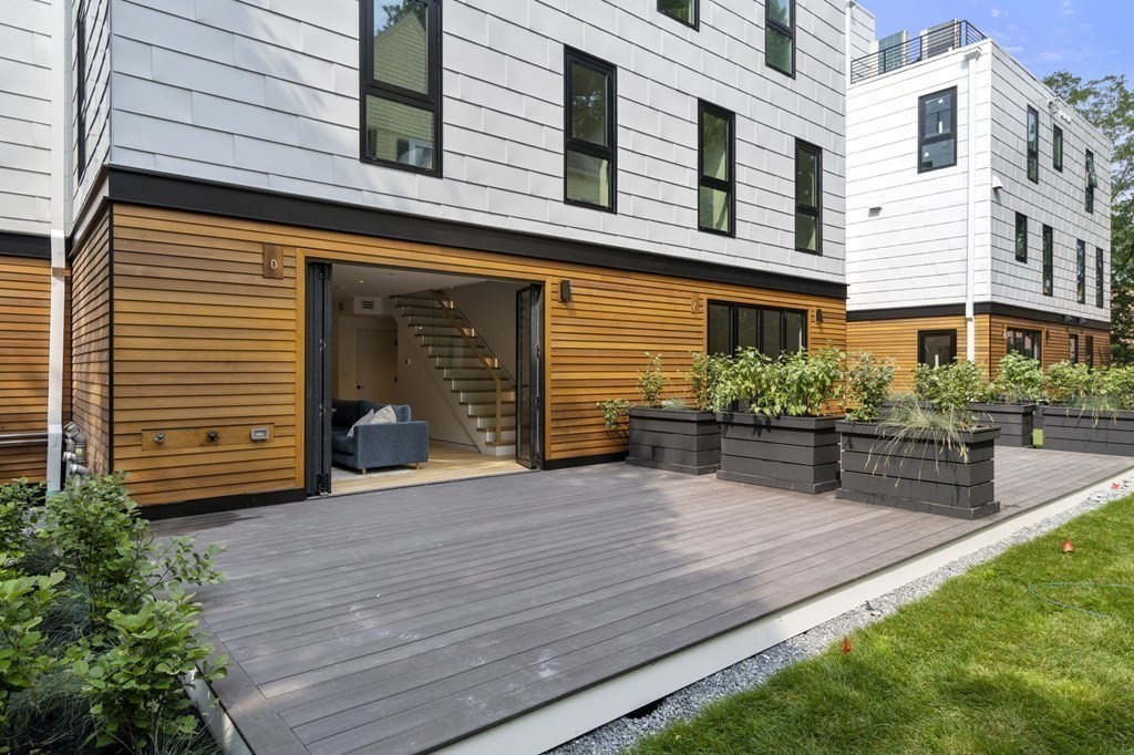 41 Stearns Road Unit: SF