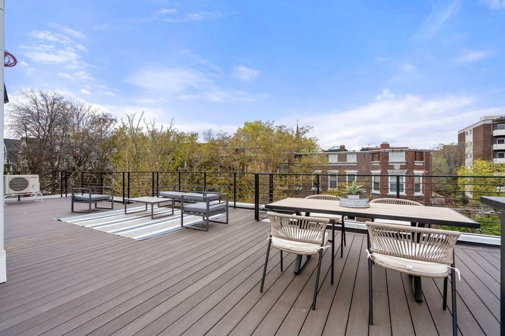 41 Stearns Road Unit: SF