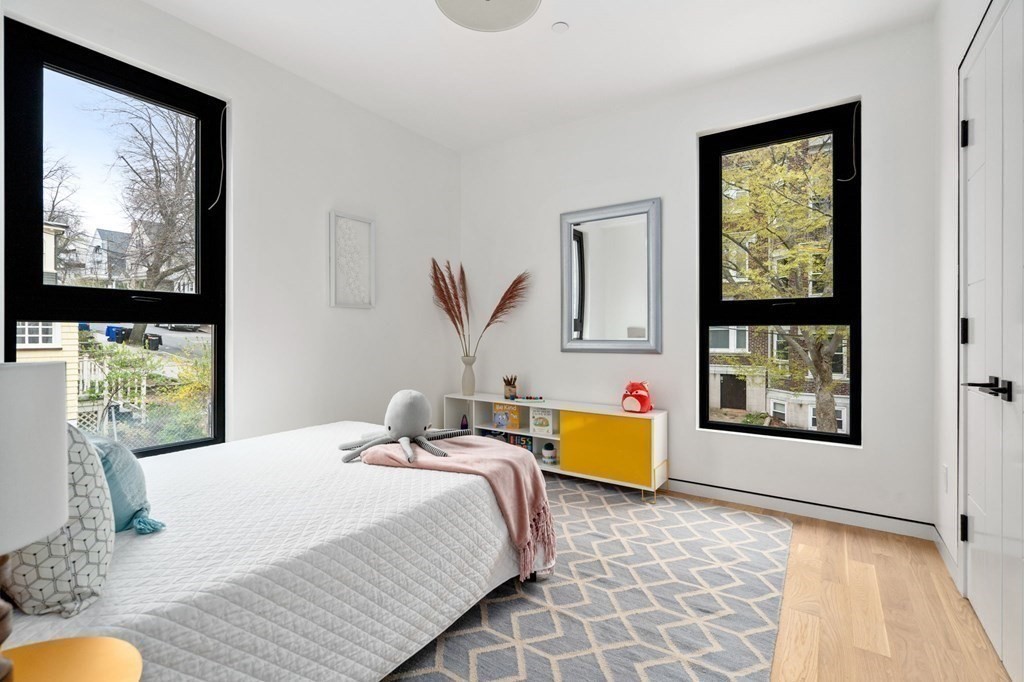 41 Stearns Road Unit: SF