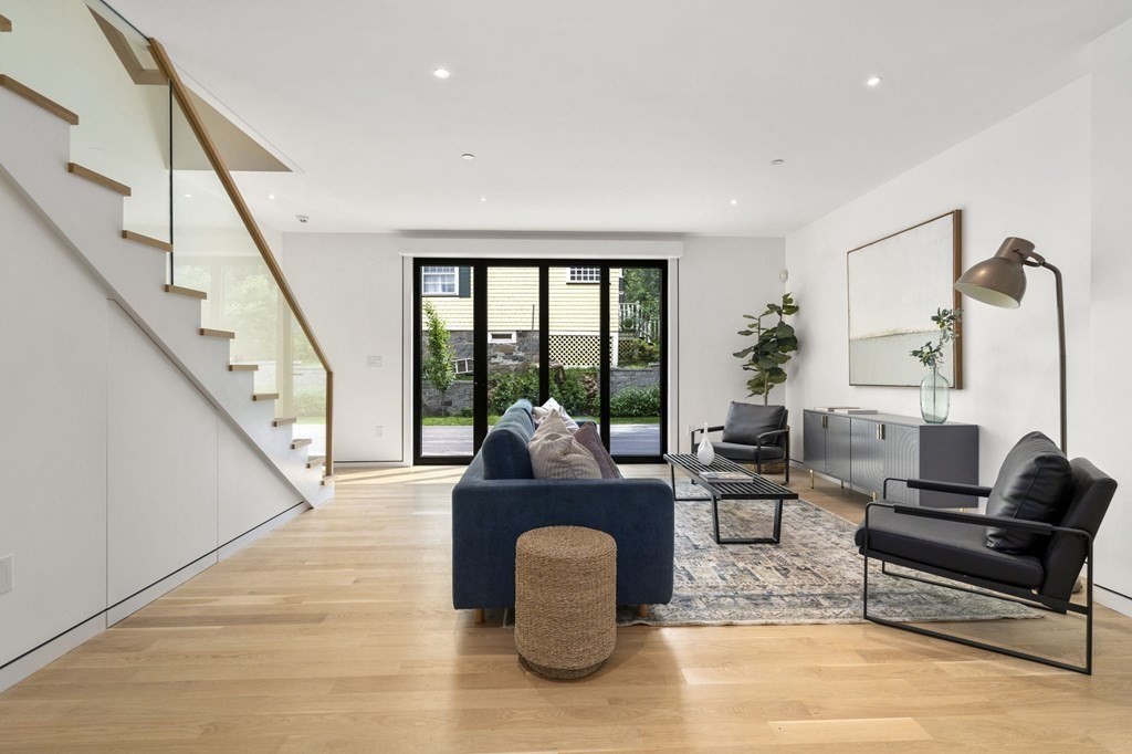41 Stearns Road Unit: SF