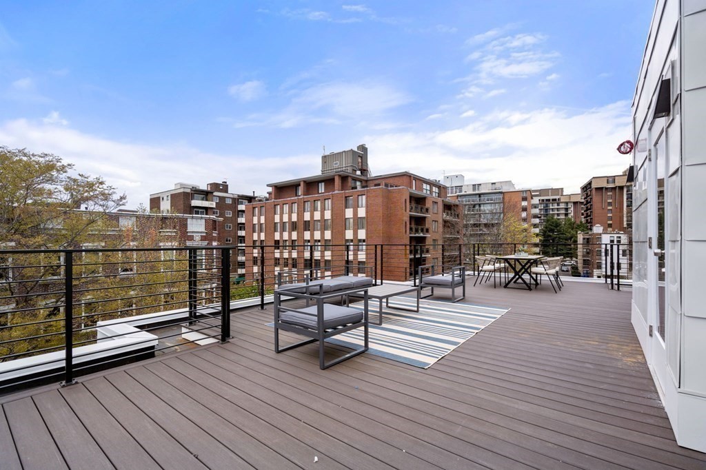 41 Stearns Road Unit: SF