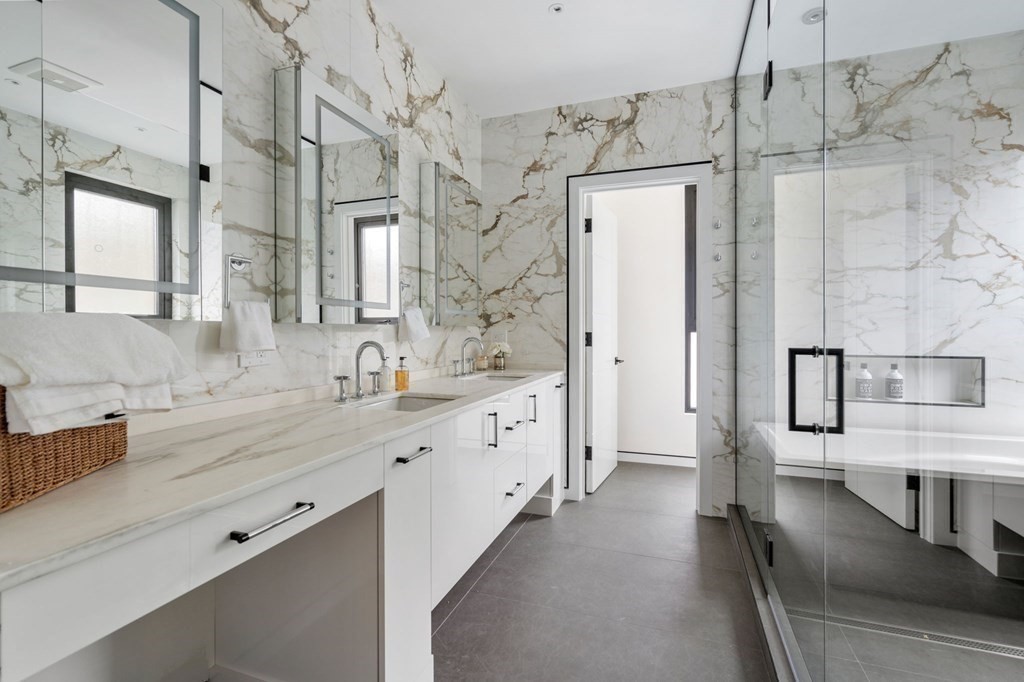 41 Stearns Road Unit: SF