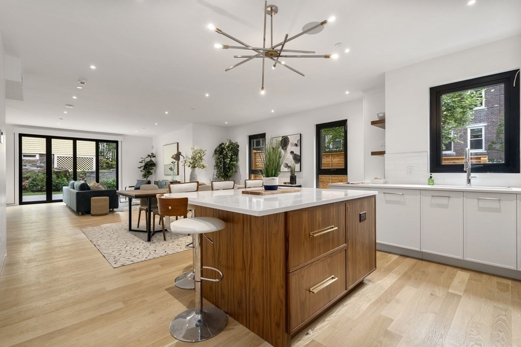 41 Stearns Road Unit: SF