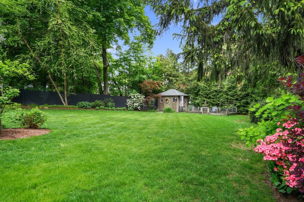 6 Spruce Park