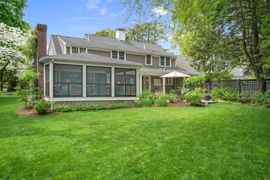 6 Spruce Park