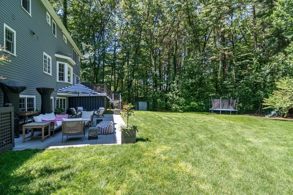 Stunning Young Colonial