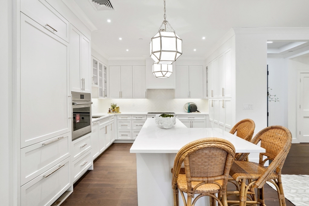 148 Weston Rd # 102
