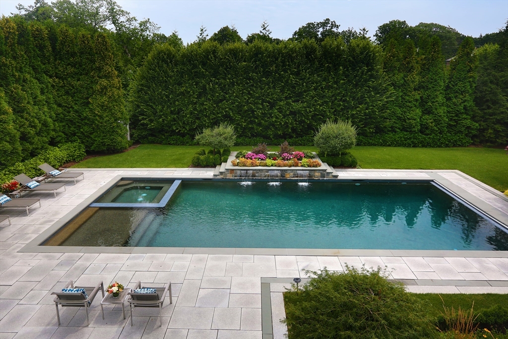  Private Pool Oasis