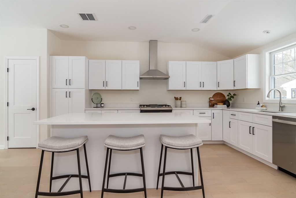 100 Oxbow Road