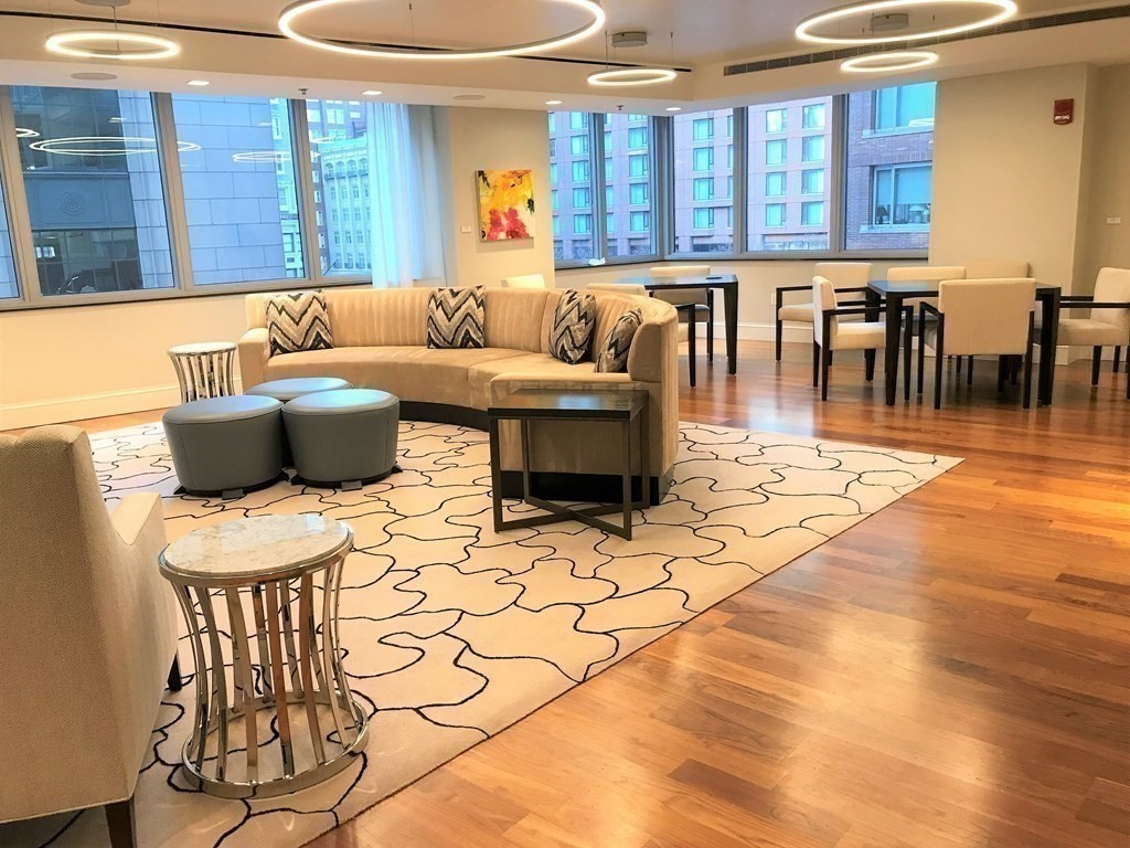 1 Charles St South # 603