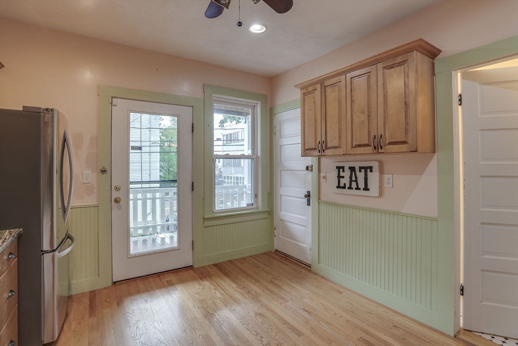 11 Trescott St # 2