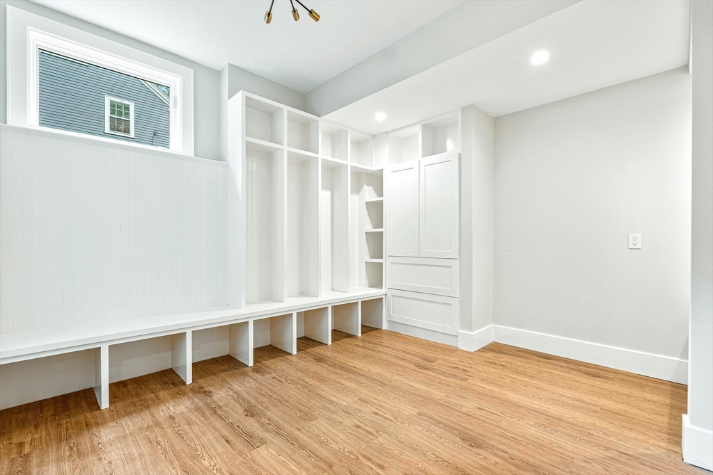 21 Colburn Rd