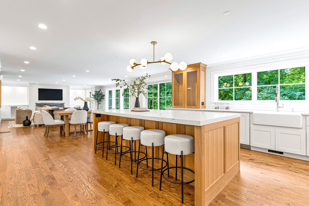 21 Colburn Rd