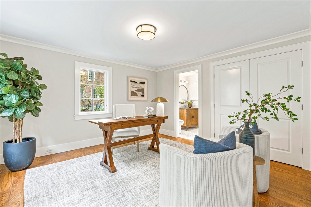 21 Colburn Rd