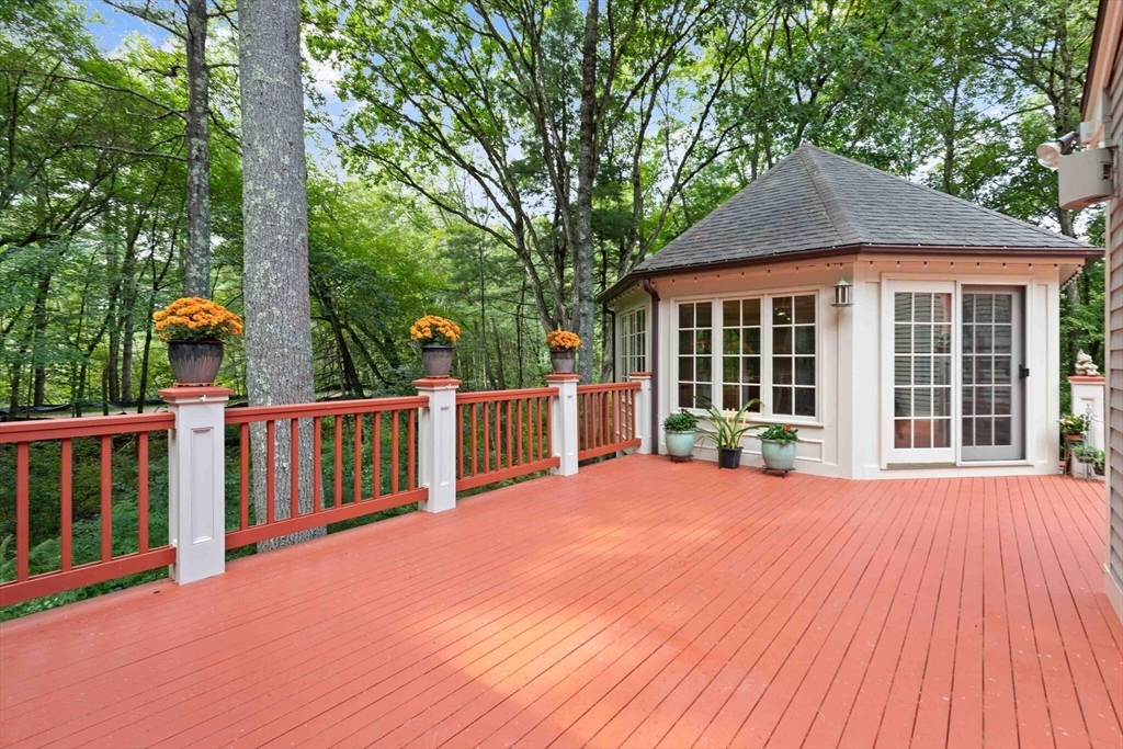 35 Bridle Path